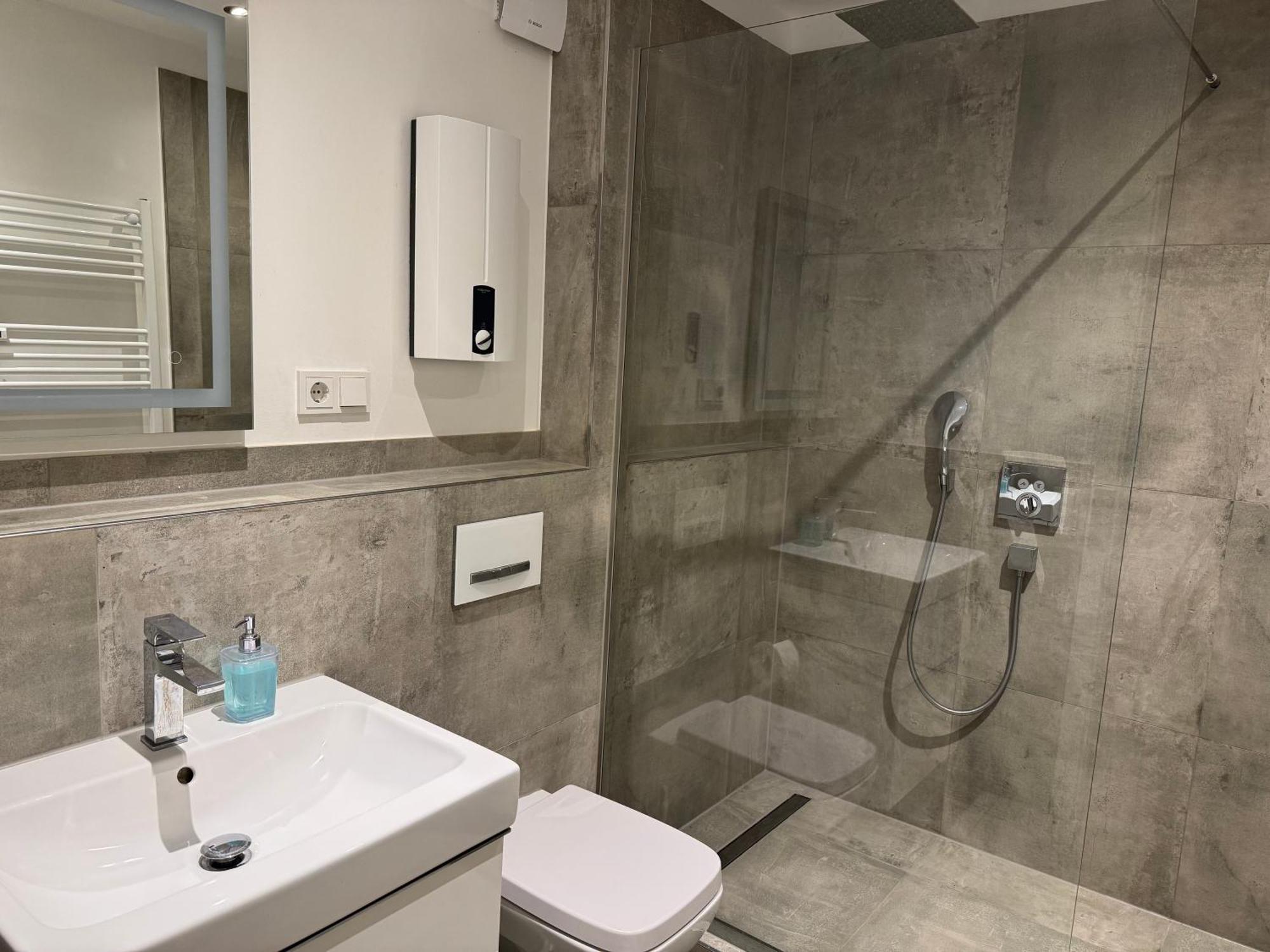 Appartement Graf-Adolflux à Düsseldorf Extérieur photo